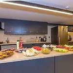 Grand Ahi Hotel 3*